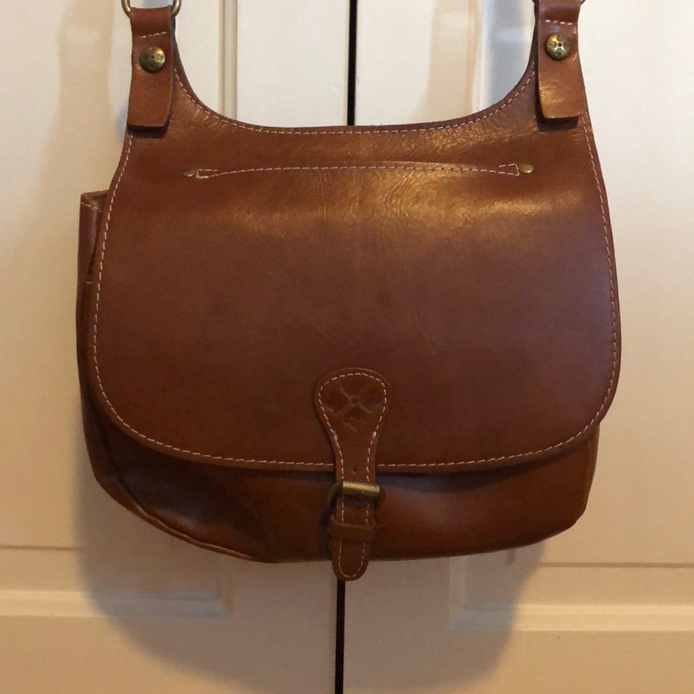 Gorgeous leather Patricia Nash purse, barely used